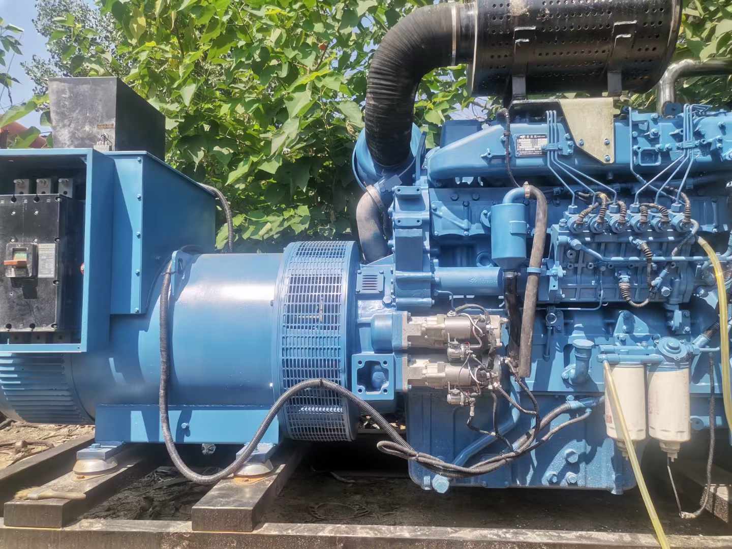 承德详细说明降低 800kW 柴油发电机输出电流波动的方法